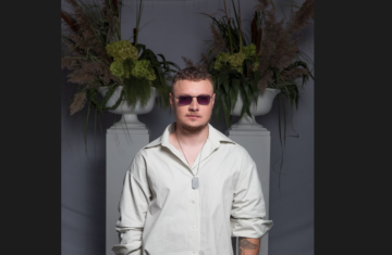 Ветеран і викладач НАВС вийшов на подіум Ukrainian Fashion Week