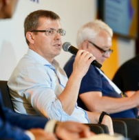Повернення вітру: як ЄС і Данія допомогли відродити українську вітроелектростанцію