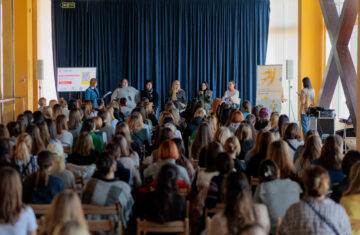 Що таке наставництво для дітей – закон підписав Президент